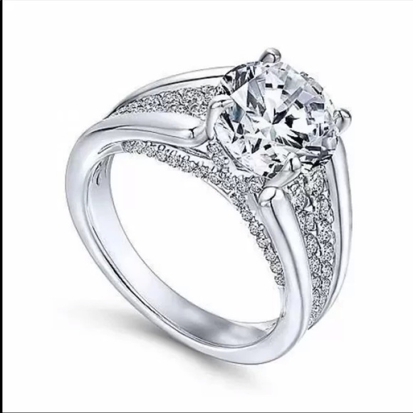 New Women’s 925 Silver Beautiful Diamond Ring - Picture 4 of 6